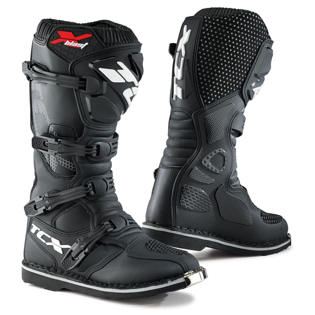BOTAS TCX X-BLAST NEGRA